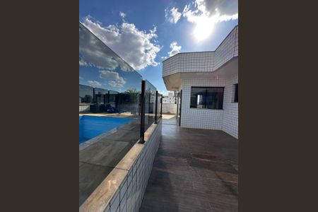 Casa à venda com 280m², 4 quartos e 3 vagas
