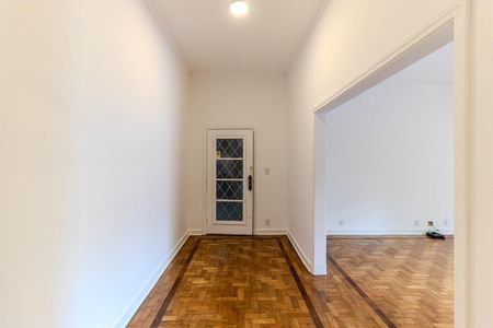 Apartamento para alugar com 210m², 4 quartos e 1 vagaCorredor de Entrada