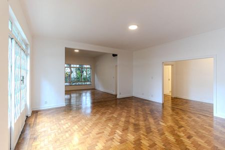 Apartamento para alugar com 210m², 4 quartos e 1 vagaSala