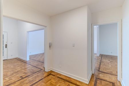 Apartamento para alugar com 210m², 4 quartos e 1 vagaCorredor