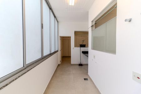 Apartamento para alugar com 210m², 4 quartos e 1 vagaÁrea de Serviço