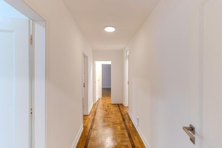 Apartamento para alugar com 210m², 4 quartos e 1 vagaCorredor