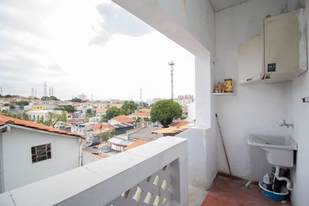 Casa à venda com 240m², 4 quartos e 2 vagasCasa 3 - Área de serviço