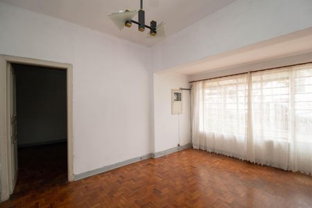 Casa à venda com 240m², 4 quartos e 2 vagasCasa 3 - Sala