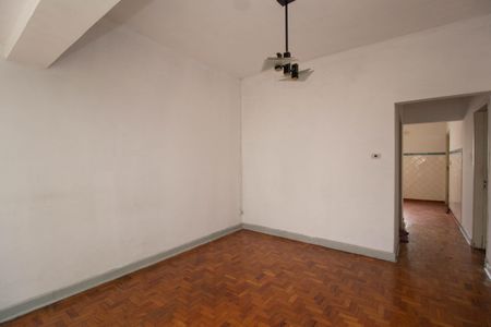 Casa à venda com 240m², 4 quartos e 2 vagasCasa 3 - Sala