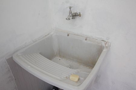 Casa à venda com 240m², 4 quartos e 2 vagasCasa 3 - Área de serviço