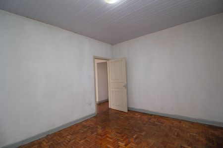 Casa à venda com 240m², 4 quartos e 2 vagasCasa 3 - Quarto 1