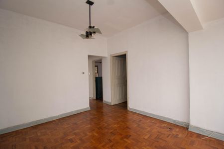 Casa à venda com 240m², 4 quartos e 2 vagasCasa 3 - Sala