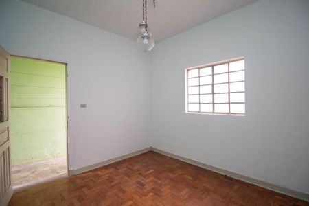 Casa à venda com 240m², 4 quartos e 2 vagasCasa 2 - Sala