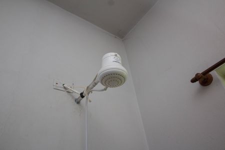 Casa à venda com 240m², 4 quartos e 2 vagasCasa 3 - Banheiro