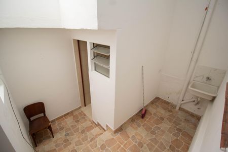 Casa à venda com 240m², 4 quartos e 2 vagasCasa 2 - Área de serviço