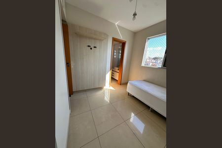 Casa à venda com 3 quartos, 82m² em Santa Rosa, Belo Horizonte