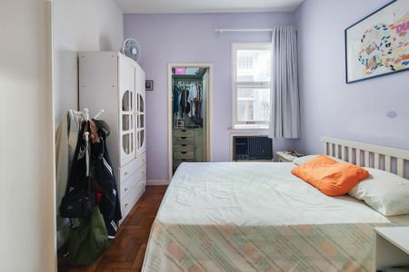 Casa à venda com 250m², 6 quartos e 2 vagas Casa à venda com 250m², 6 quartos e 2 vagasSuite 1