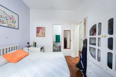 Casa à venda com 250m², 6 quartos e 2 vagas Casa à venda com 250m², 6 quartos e 2 vagasSuite 1