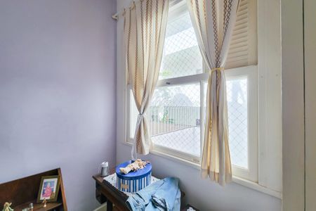 Casa à venda com 250m², 6 quartos e 2 vagas Casa à venda com 250m², 6 quartos e 2 vagasSuite 2