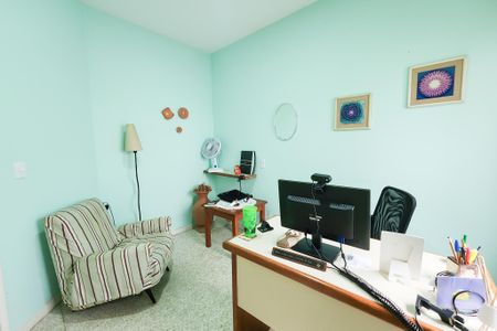 Casa à venda com 250m², 6 quartos e 2 vagas Casa à venda com 250m², 6 quartos e 2 vagasQuarto 3