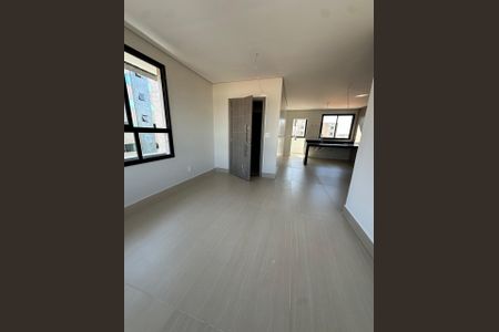 Casa à venda com 4 quartos, 105m² em Pampulha, Belo Horizonte