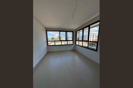 Casa à venda com 4 quartos, 105m² em Pampulha, Belo Horizonte