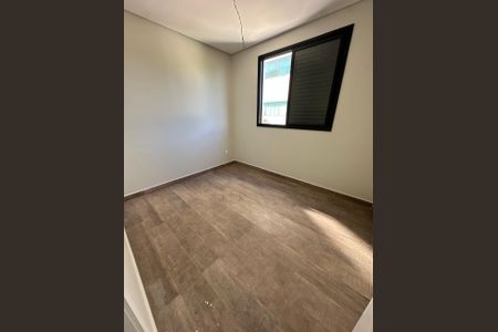 Casa à venda com 4 quartos, 105m² em Pampulha, Belo Horizonte