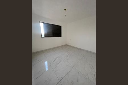 Casa à venda com 262m², 4 quartos e 3 vagas