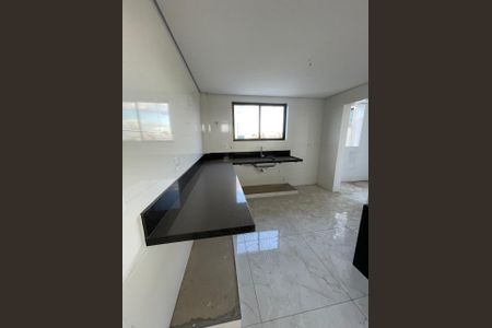 Casa à venda com 262m², 4 quartos e 3 vagas
