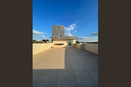 Casa à venda com 262m², 4 quartos e 3 vagas