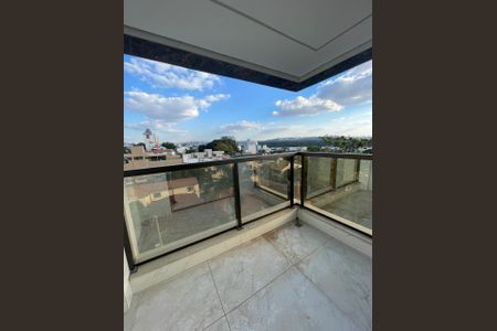 Casa à venda com 262m², 4 quartos e 3 vagas