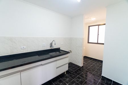 Apartamento para alugar com 51m², 2 quartos e 1 vaga Apartamento para alugar com 51m², 2 quartos e 1 vagaCozinha e Área de Serviço