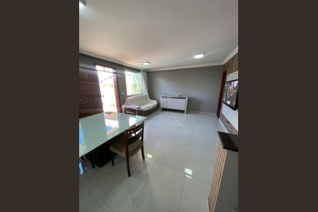 Casa à venda com 3 quartos, 180m² em Bandeirantes (Pampulha), Belo Horizonte