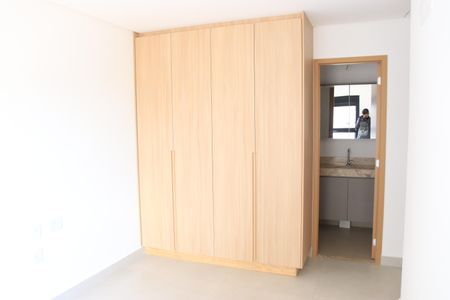 Apartamento para alugar com 57m², 2 quartos e 1 vagaSuíte