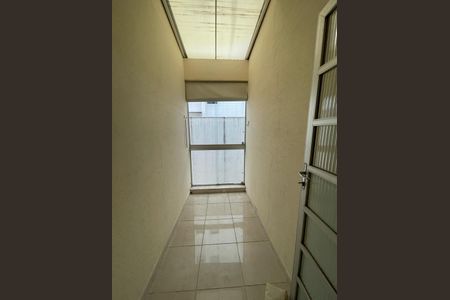 Casa à venda com 85m², 3 quartos e 1 vaga