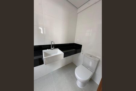 Casa à venda com 3 quartos, 170m² em Santa Rosa, Belo Horizonte
