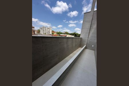 Casa à venda com 170m², 3 quartos e 3 vagas