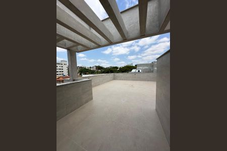 Casa à venda com 170m², 3 quartos e 3 vagas