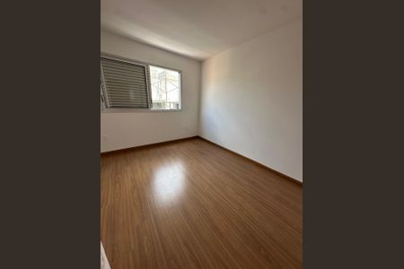 Casa à venda com 3 quartos, 170m² em Santa Rosa, Belo Horizonte