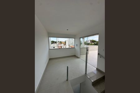 Casa à venda com 170m², 3 quartos e 3 vagas
