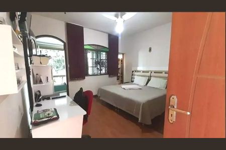 Casa à venda com 3 quartos, 141m² em Liberdade, Belo Horizonte