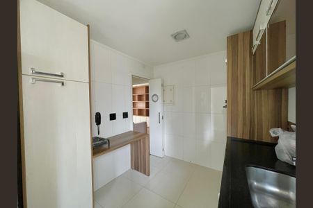 Apartamento para alugar com 75m², 2 quartos e 1 vagaCozinha