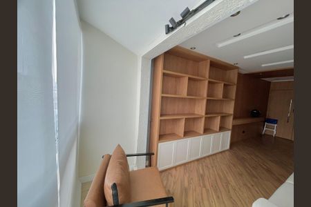 Apartamento para alugar com 75m², 2 quartos e 1 vagaVaranda Sala