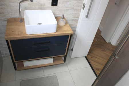 Apartamento para alugar com 74m², 2 quartos e 1 vagaBanheiro