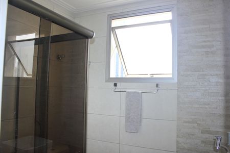 Apartamento para alugar com 74m², 2 quartos e 1 vagaBanheiro