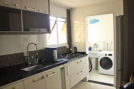 Apartamento para alugar com 74m², 2 quartos e 1 vagaCozinha
