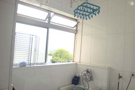 Apartamento para alugar com 74m², 2 quartos e 1 vagaÁrea de Serviço