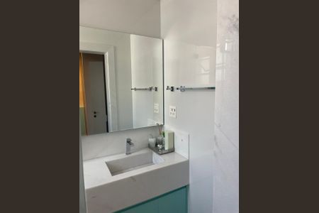 Casa à venda com 202m², 3 quartos e 3 vagas