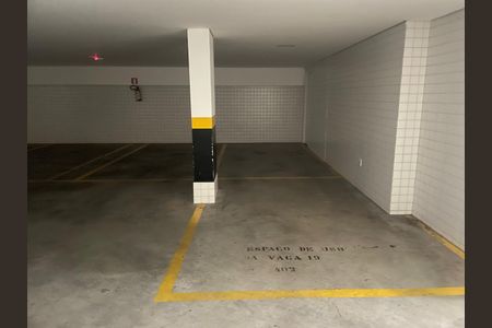 Casa à venda com 202m², 3 quartos e 3 vagas