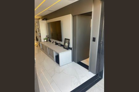 Casa à venda com 202m², 3 quartos e 3 vagas