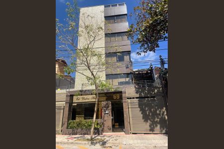 Casa à venda com 202m², 3 quartos e 3 vagas