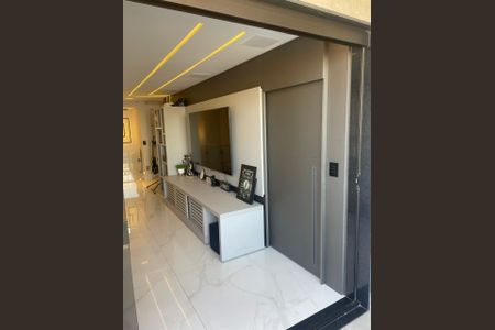 Casa à venda com 202m², 3 quartos e 3 vagas