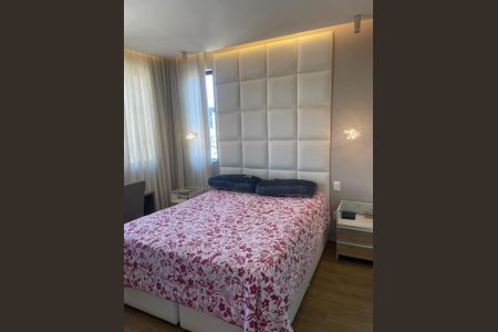 Casa à venda com 202m², 3 quartos e 3 vagas
