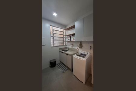 Apartamento à venda com 105m², 3 quartos e sem vagaÁrea de serviço